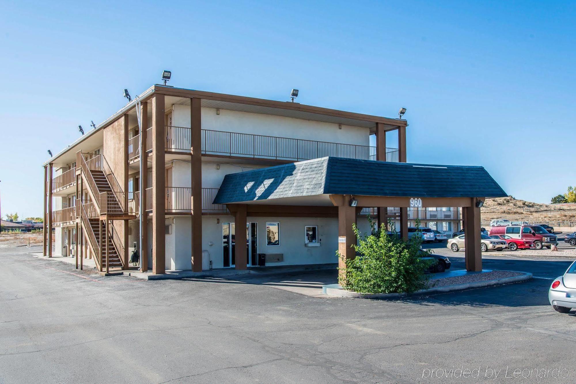 Rodeway Inn Пуэбло Экстерьер фото